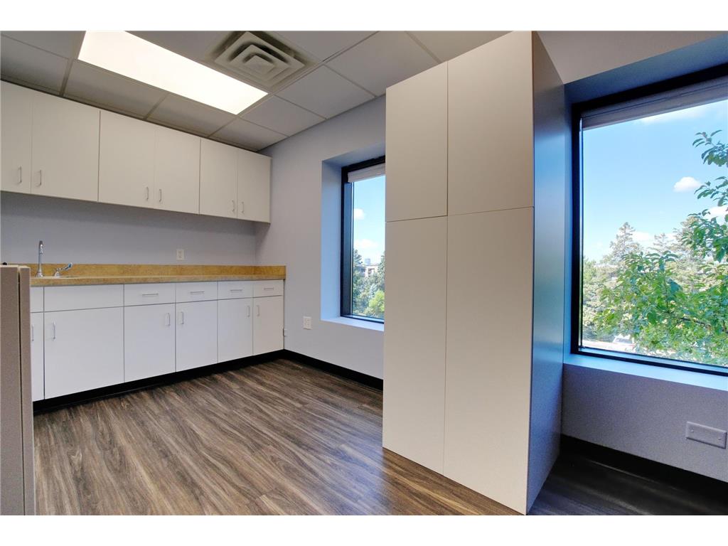 7300 France Avenue S #301 Edina MN 55435 6818205 image22