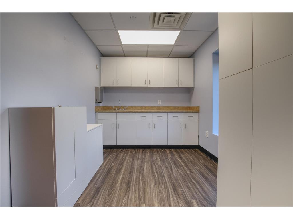 7300 France Avenue S #301 Edina MN 55435 6818205 image23