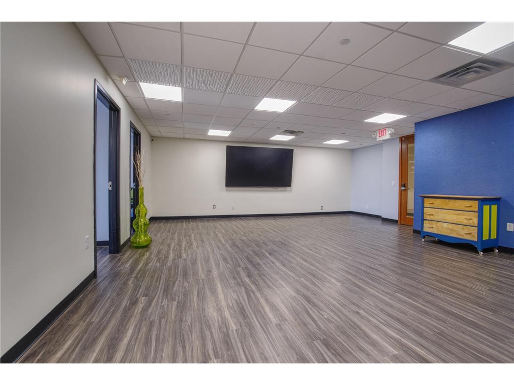 7300 France Avenue S #301 Edina MN 55435 6818205 image5