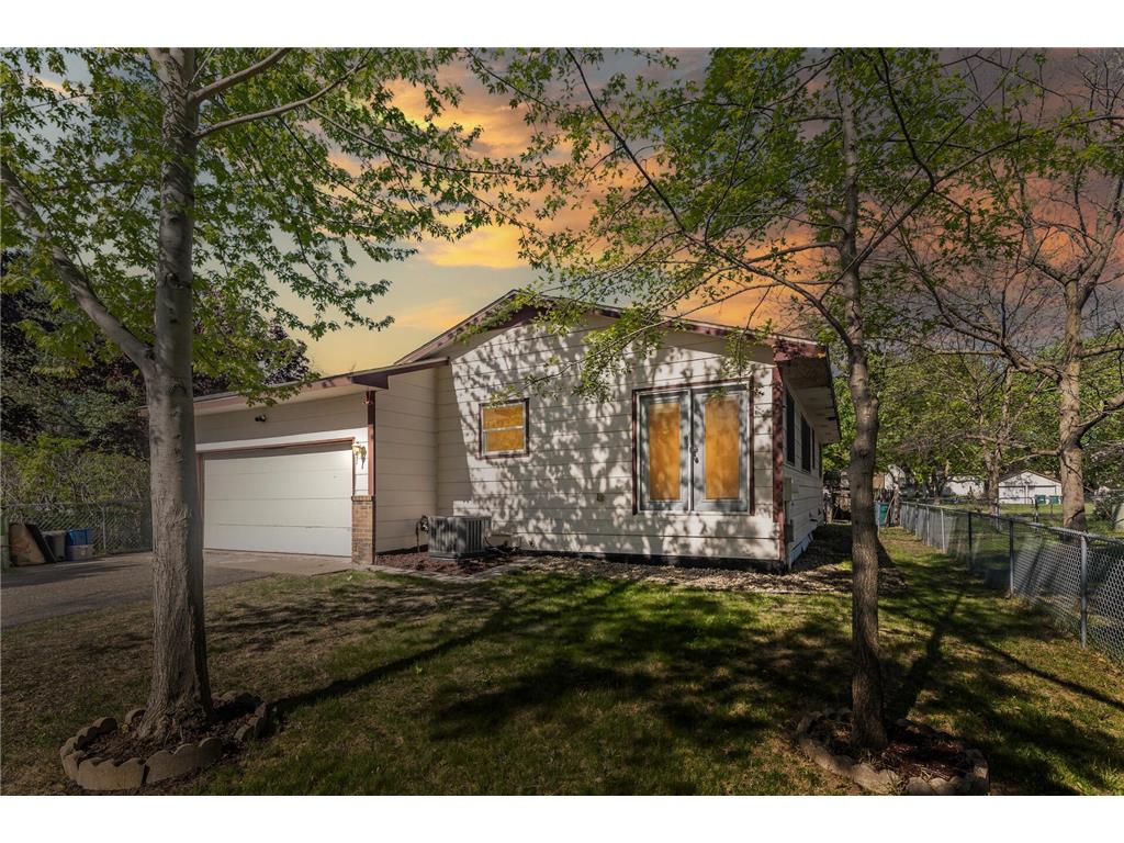 7301 Aldrich Avenue N Brooklyn Park MN 55444 6719117 image1