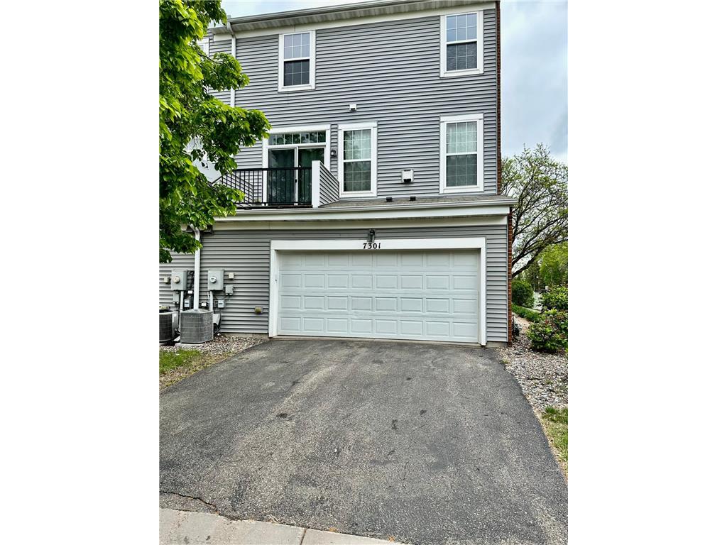 7301 Zane Avenue N Brooklyn Park MN 55443 6373088 image1