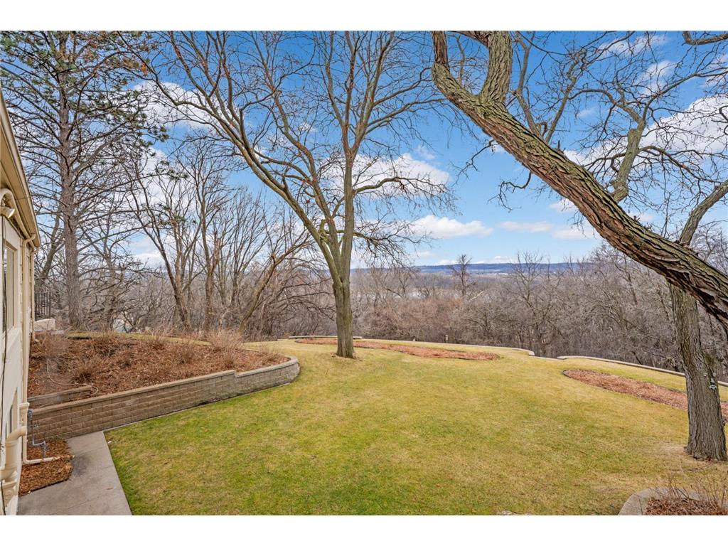 7303 Auto Club Road Bloomington MN 55438 6480445 image1