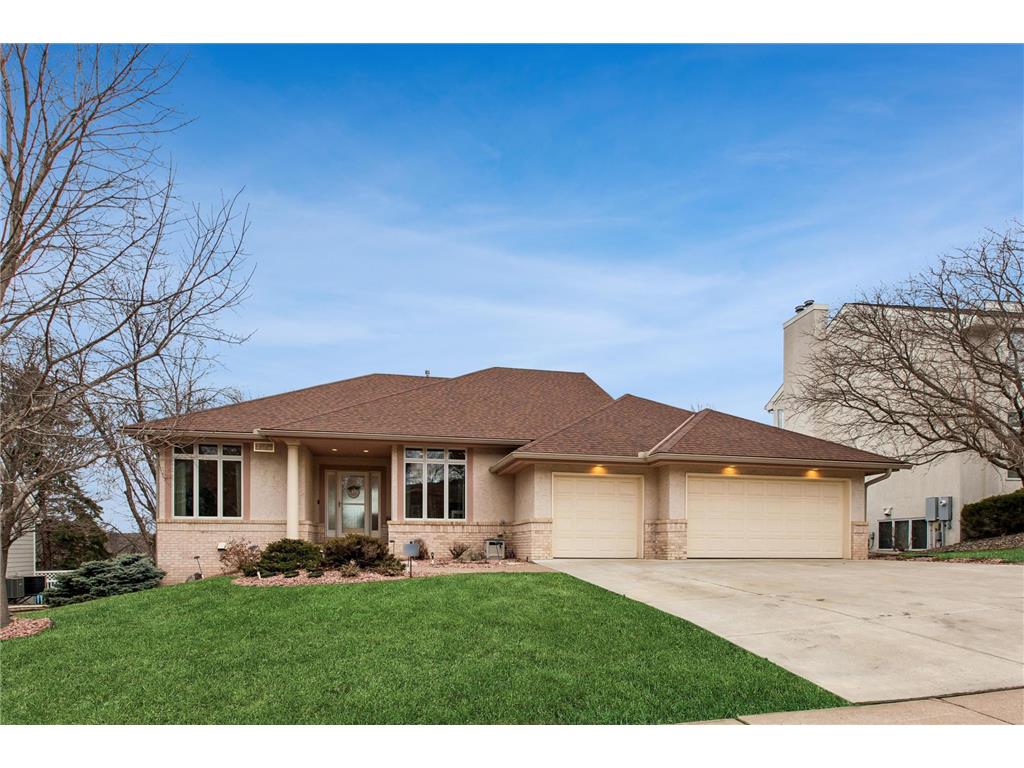 7307 Bush Lake Drive Bloomington MN 55438 - Bush 7044308 image1