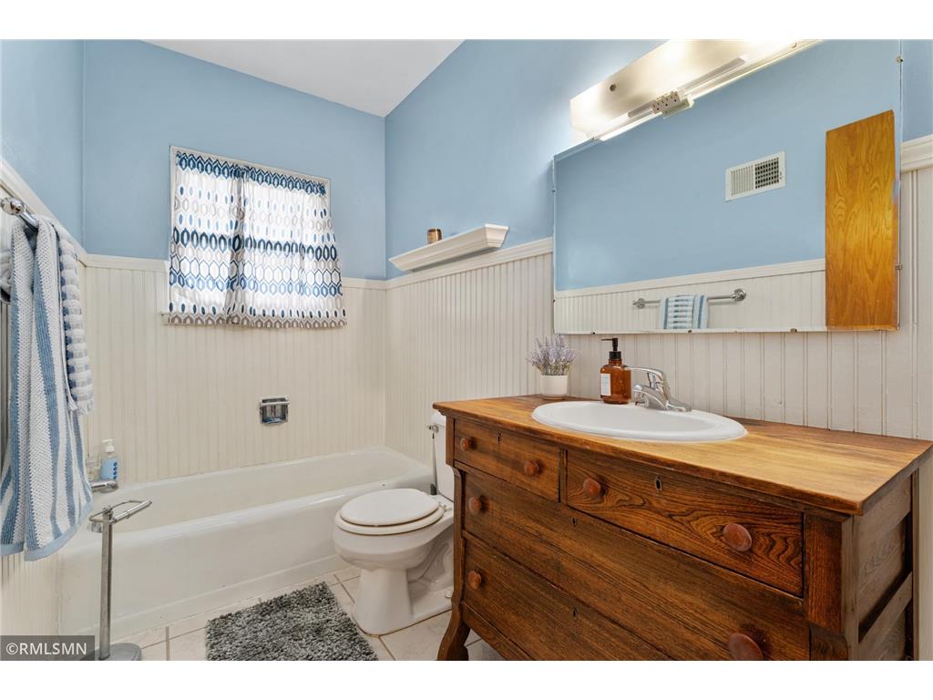 731 Robert Road Durand WI 54736 6800831 image8