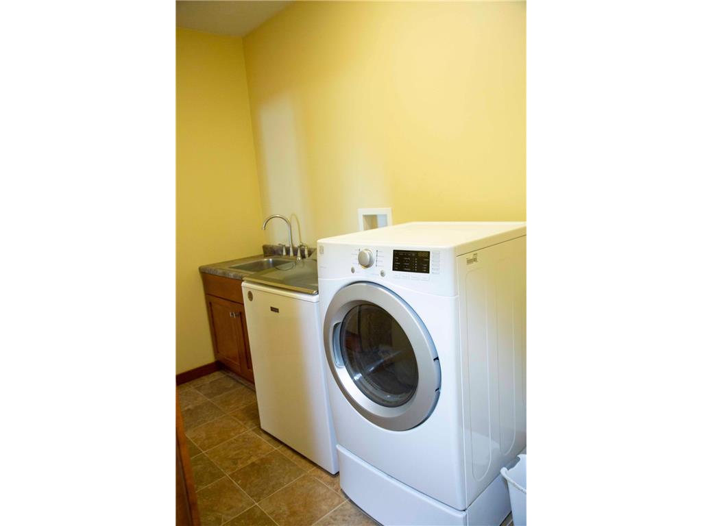 731 St James Circle Litchfield MN 55355 7082000 image13