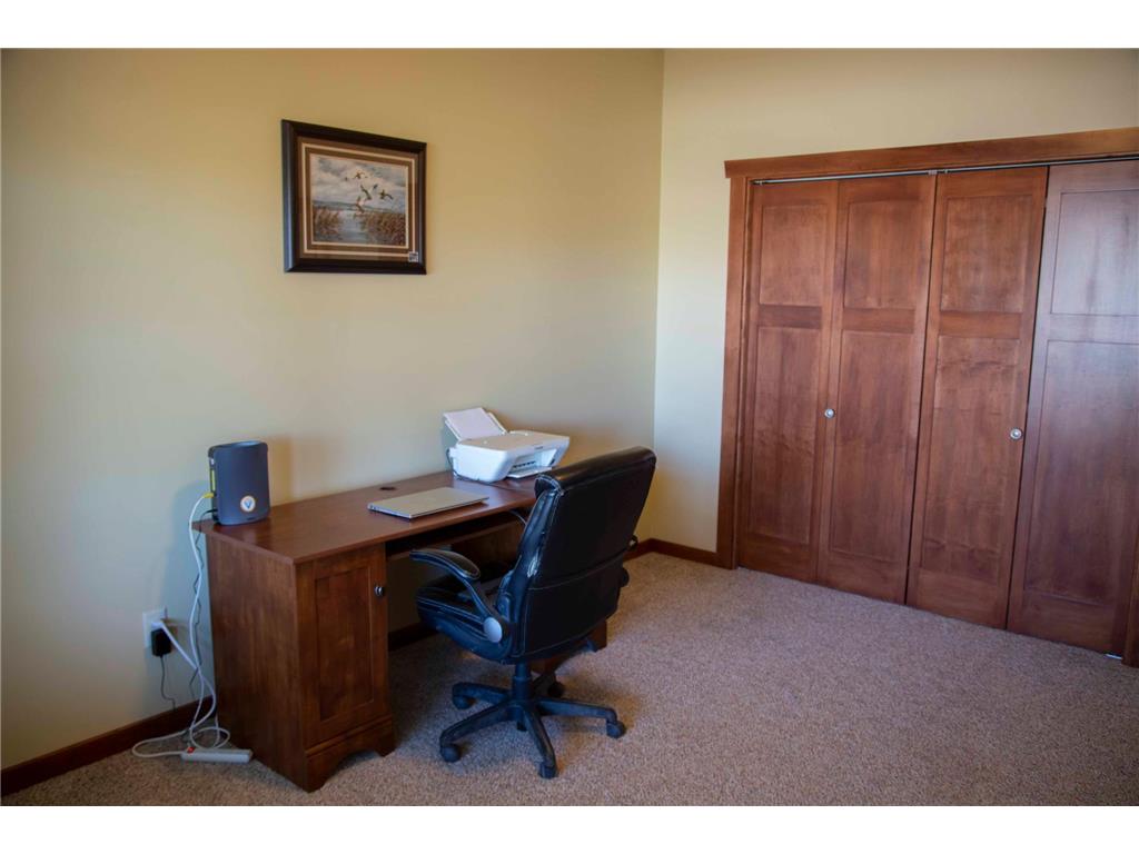 731 St James Circle Litchfield MN 55355 7082000 image15