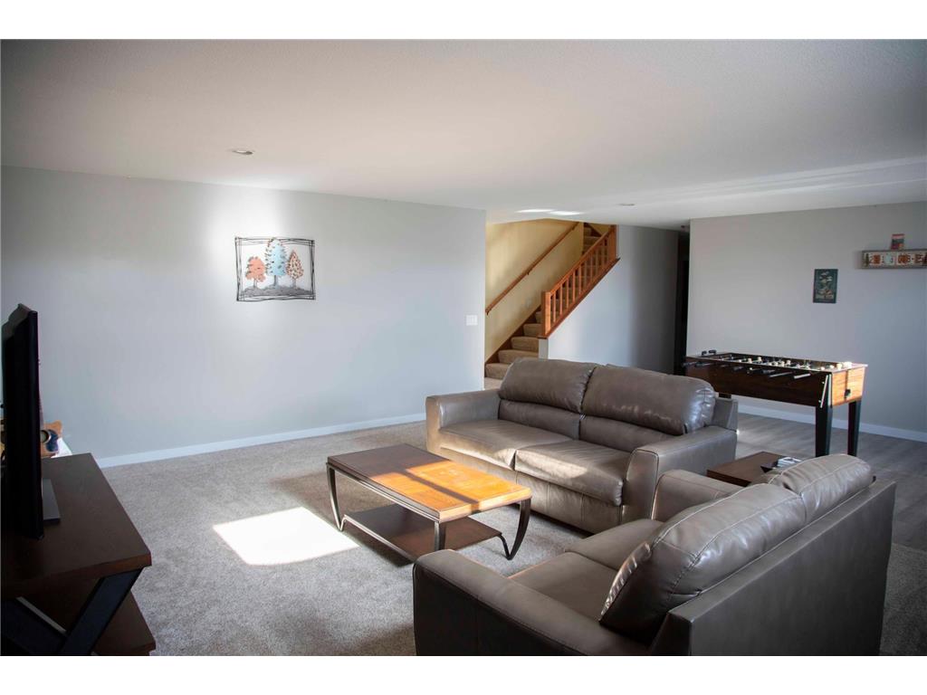 731 St James Circle Litchfield MN 55355 7082000 image17