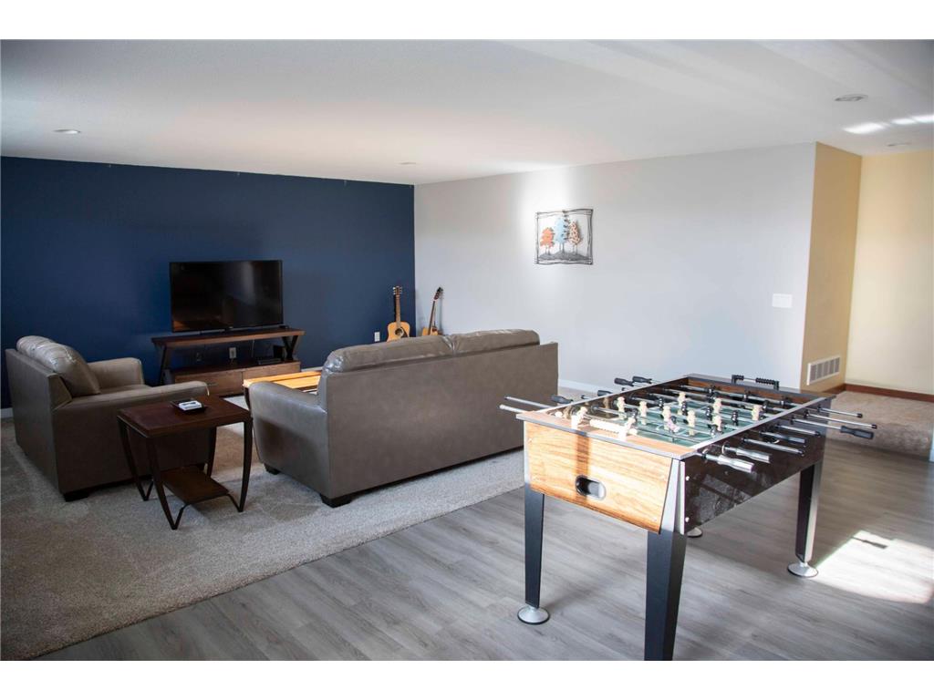 731 St James Circle Litchfield MN 55355 7082000 image19