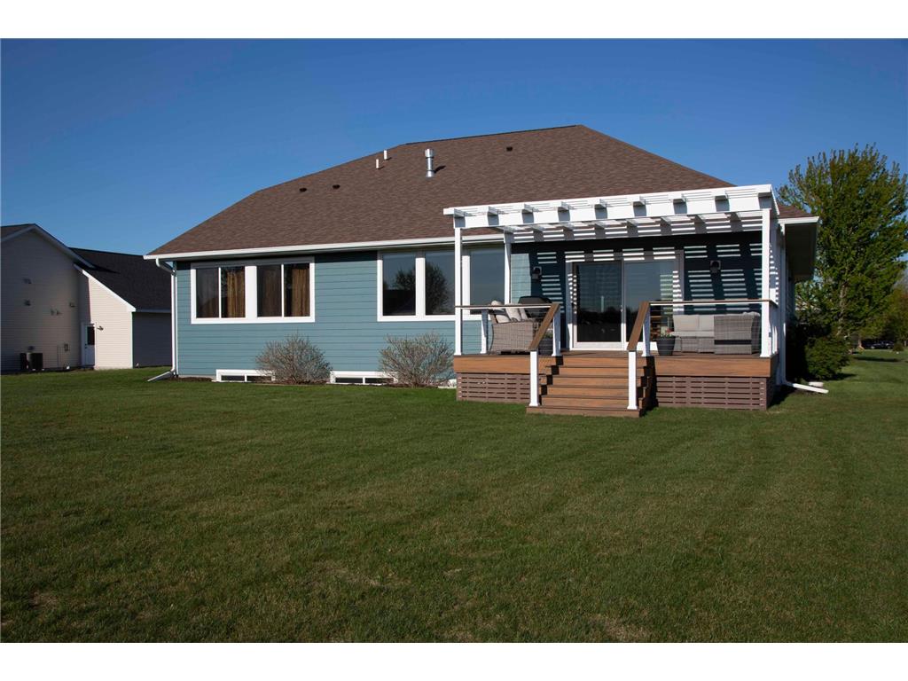 731 St James Circle Litchfield MN 55355 7082000 image2