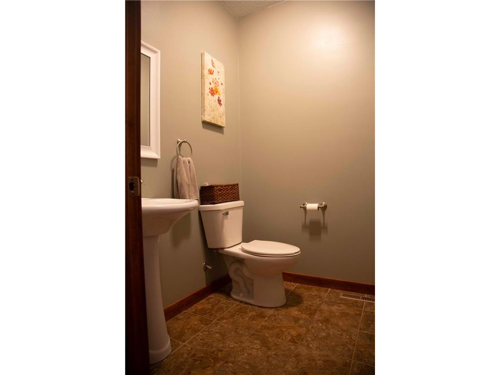 731 St James Circle Litchfield MN 55355 7082000 image20