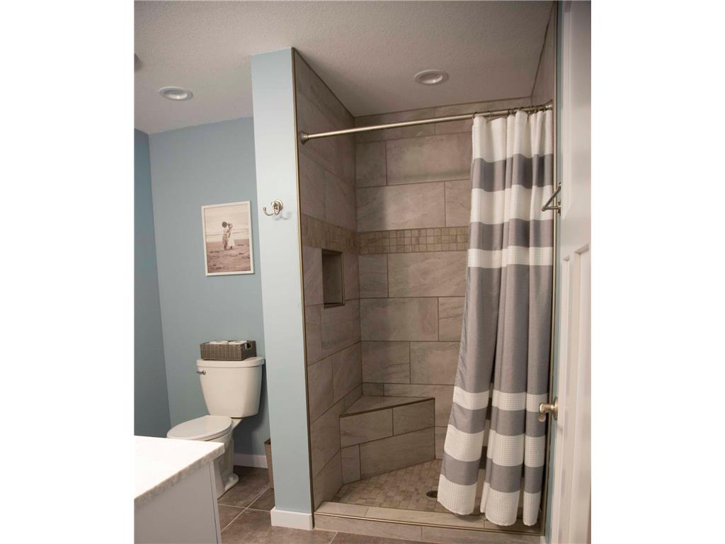 731 St James Circle Litchfield MN 55355 7082000 image22
