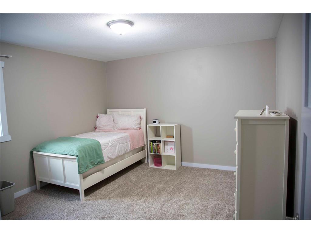 731 St James Circle Litchfield MN 55355 7082000 image24