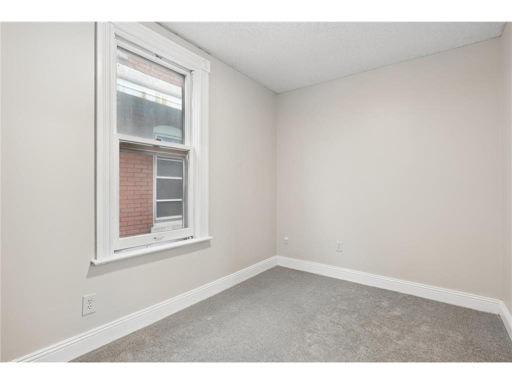 731 Thomas Avenue Saint Paul MN 55104 7076438 image20