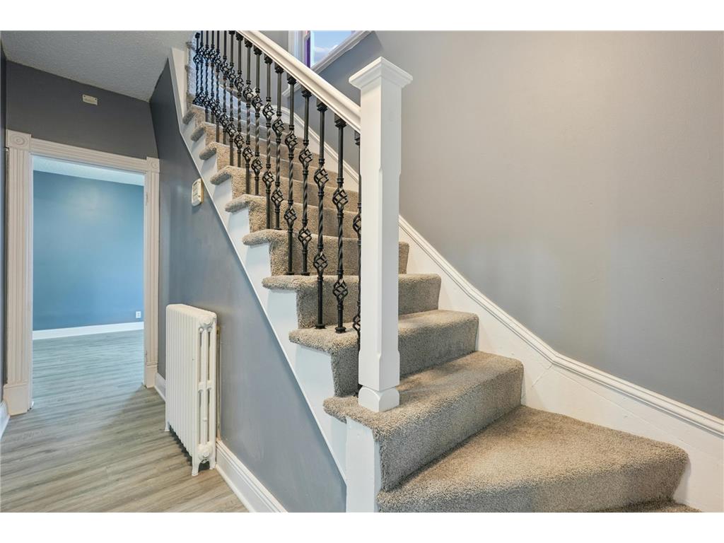 731 Thomas Avenue Saint Paul MN 55104 7076438 image30