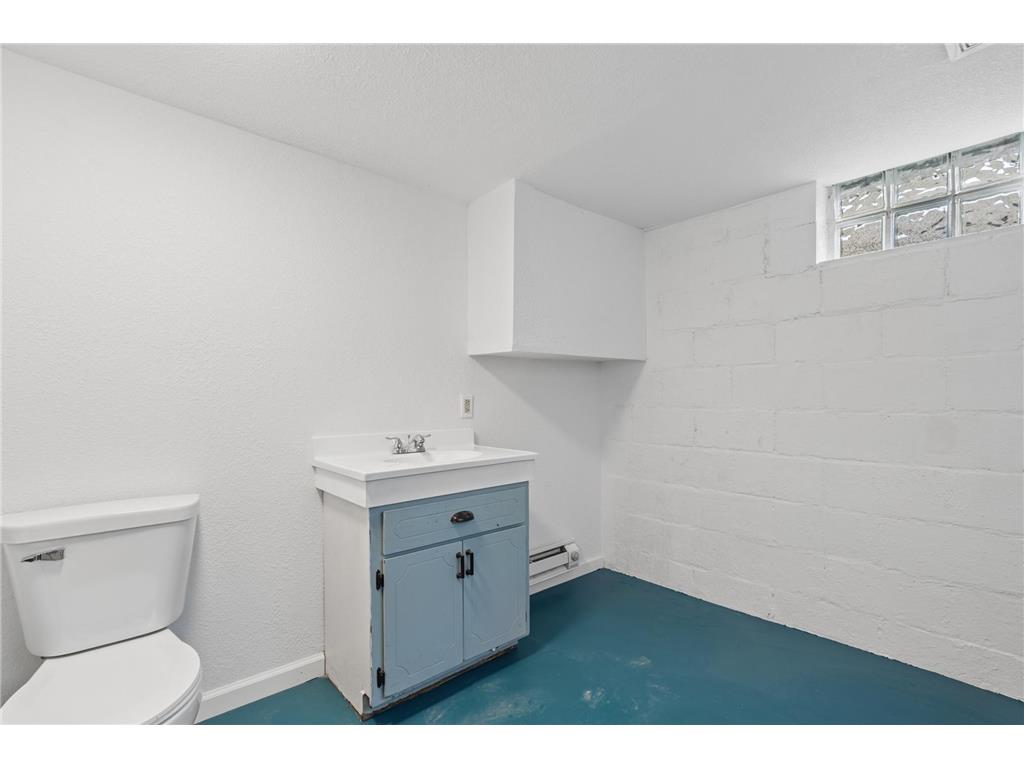 731 Thomas Avenue Saint Paul MN 55104 7076438 image40