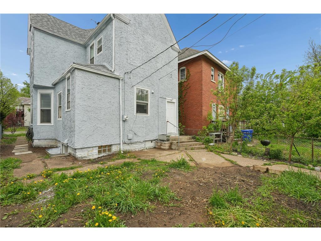 731 Thomas Avenue Saint Paul MN 55104 7076438 image48