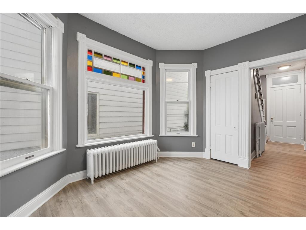 731 Thomas Avenue Saint Paul MN 55104 7076438 image7