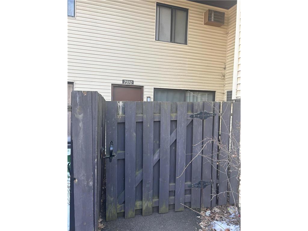 7310 72nd Lane N Brooklyn Park MN 55428 7028001 image1