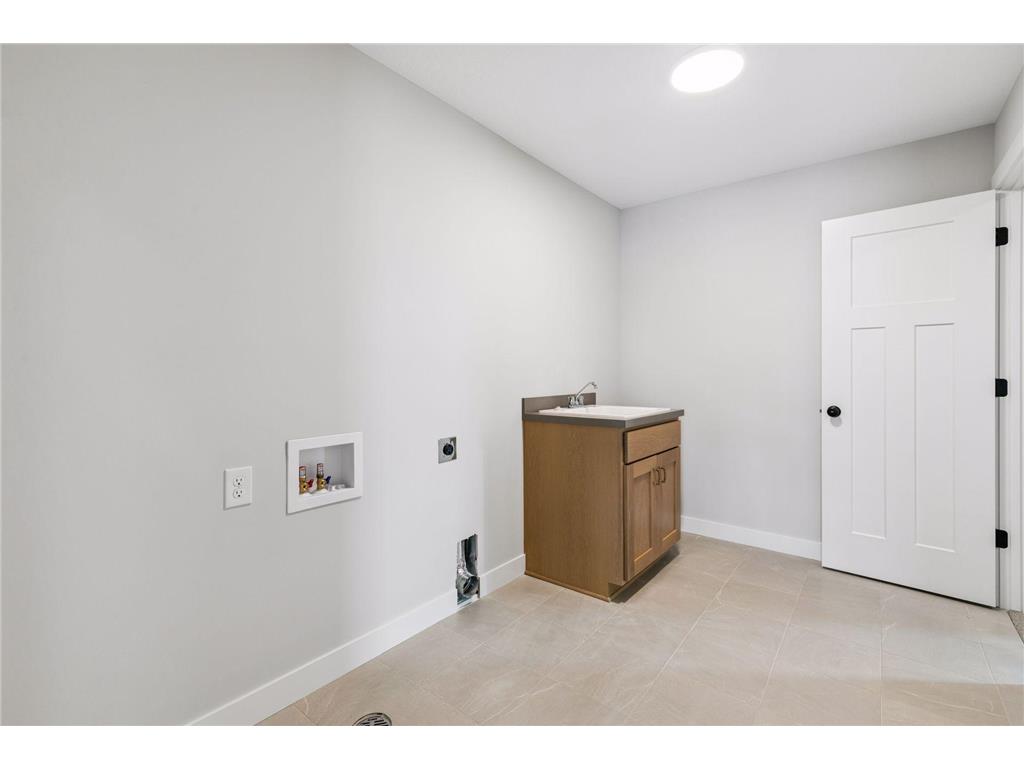 7310 Ambercrest Curve Inver Grove Heights MN 55077 7006278 image40