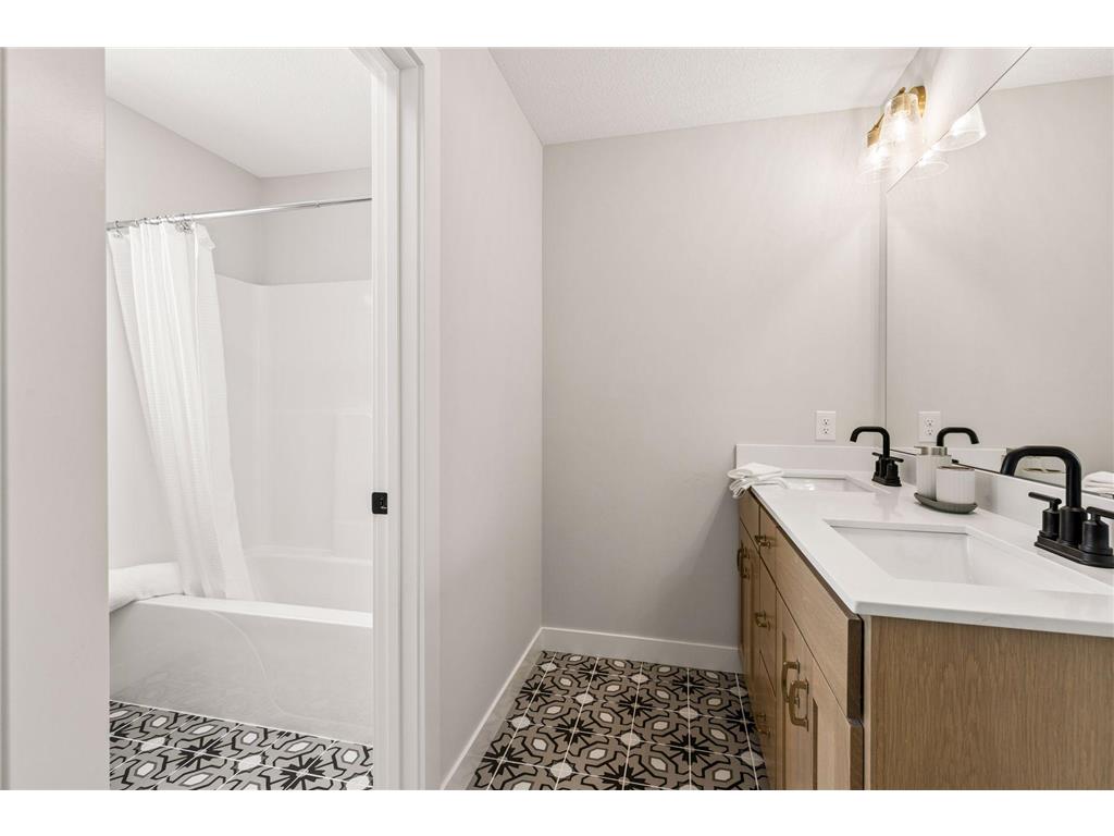 7310 Ambercrest Curve Inver Grove Heights MN 55077 7006278 image44