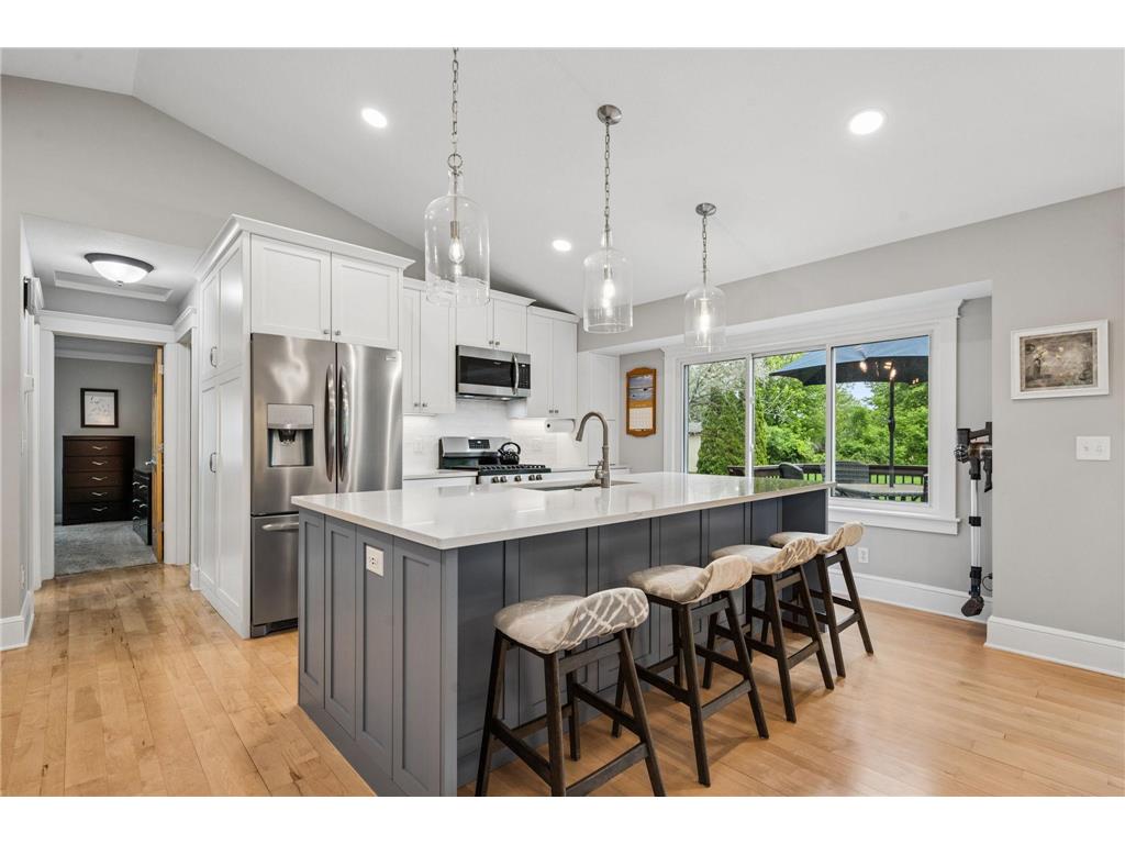 7311 Trotters Circle Chanhassen MN 55317 7084860 image14