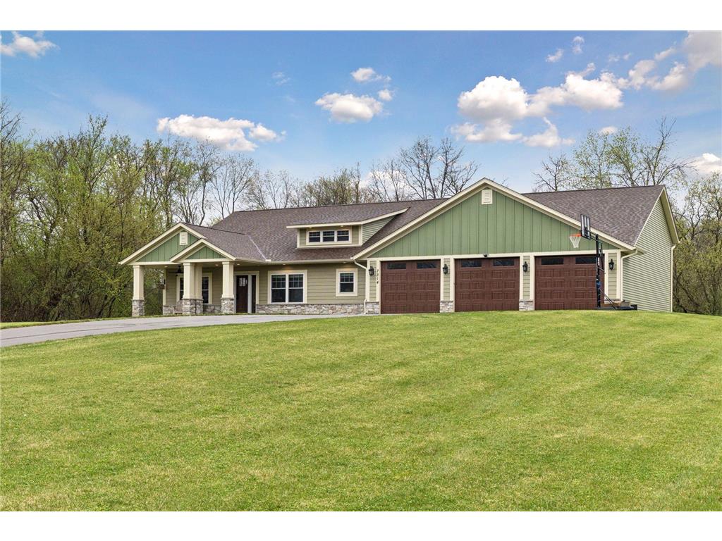 7314 255th Street Wyoming MN 55092 7058568 image1