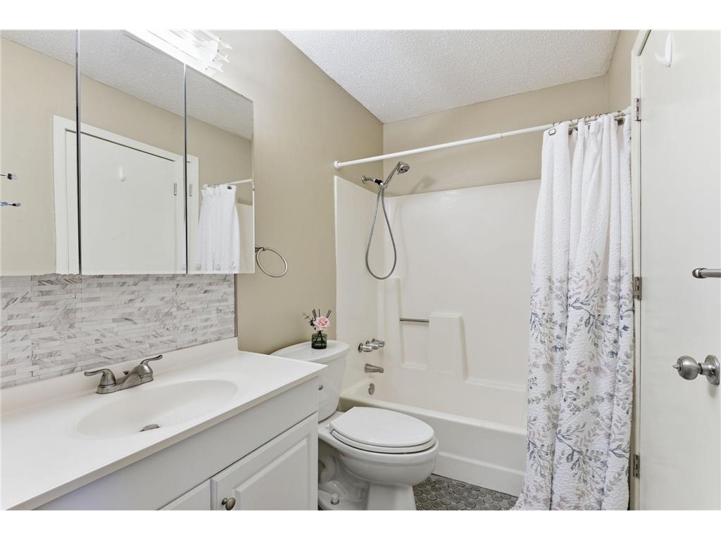 7315 Stewart Drive Eden Prairie MN 55346 7074000 image13