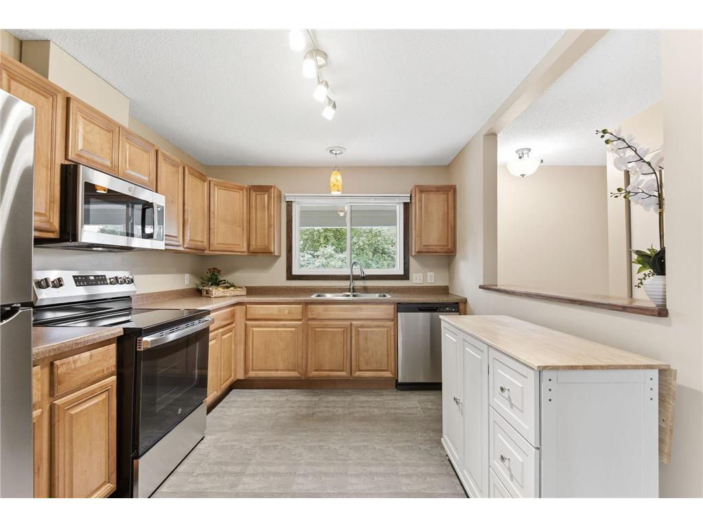 7315 Stewart Drive Eden Prairie MN 55346 7074000 image7