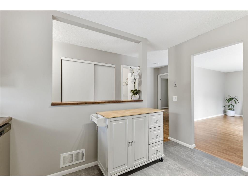 7315 Stewart Drive Eden Prairie MN 55346 7074000 image8