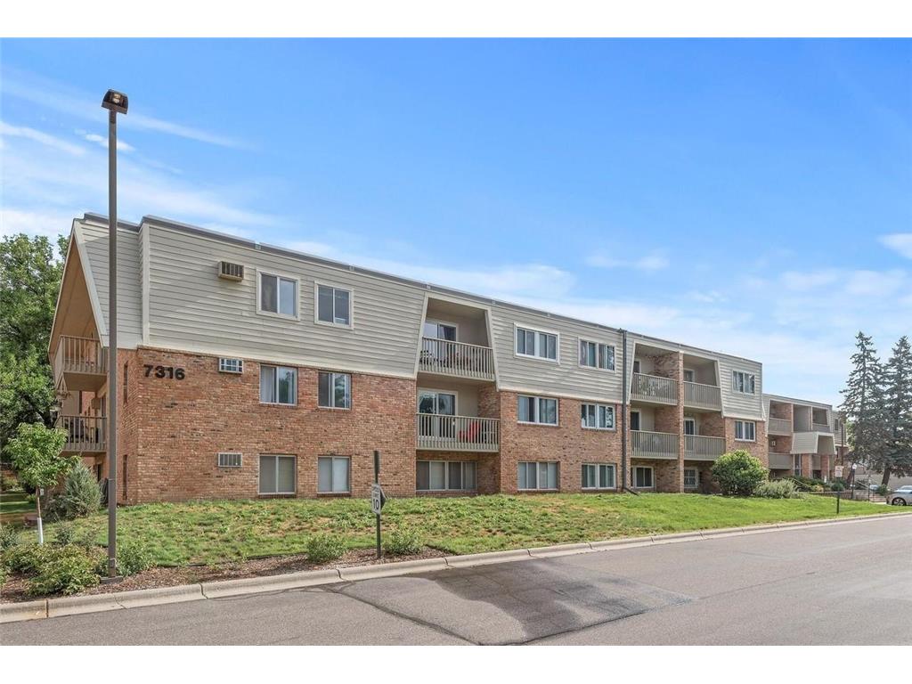 7316 W 22nd Street #202 Saint Louis Park MN 55426 6758539 image1