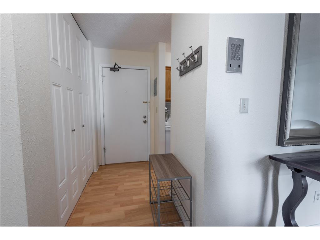 7316 W 22nd Street #206 Saint Louis Park MN 55426 6356354 image1