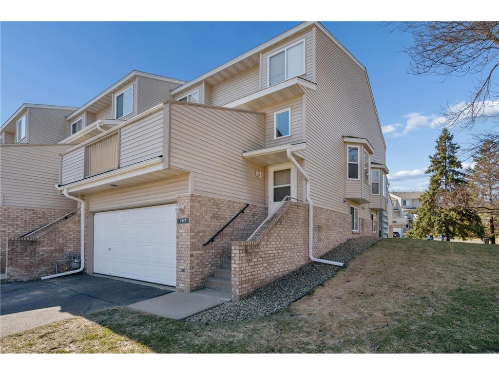 7317 Bond Way Inver Grove Heights MN 55076 7043223 image1