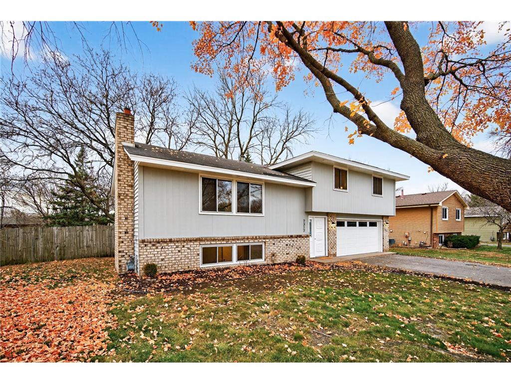 7317 Colorado Avenue N Brooklyn Park MN 55443 7003691 image1