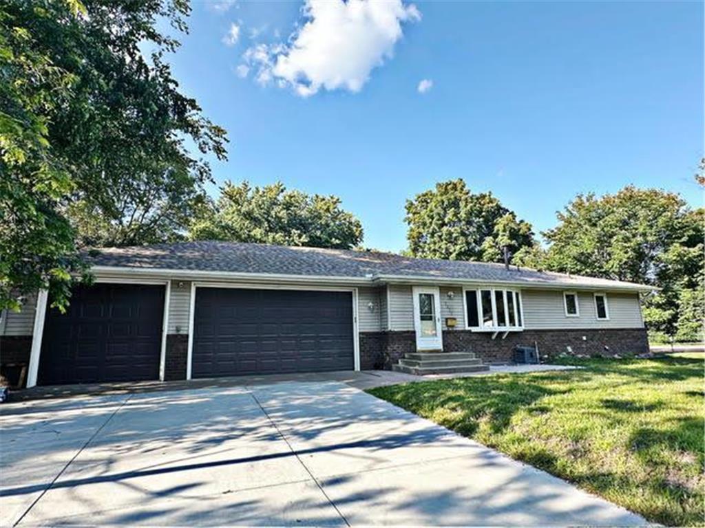 7317 Kyle Avenue N Brooklyn Park MN 55443 6585482 image1