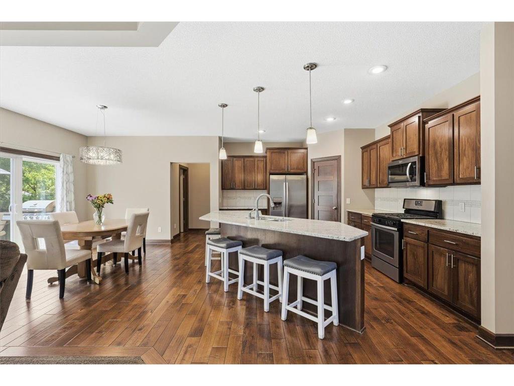 732 158th Avenue NW Andover MN 55304 7084648 image3