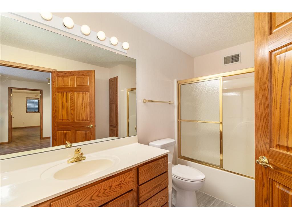 732 Hi Park Avenue Red Wing MN 55066 6822655 image37