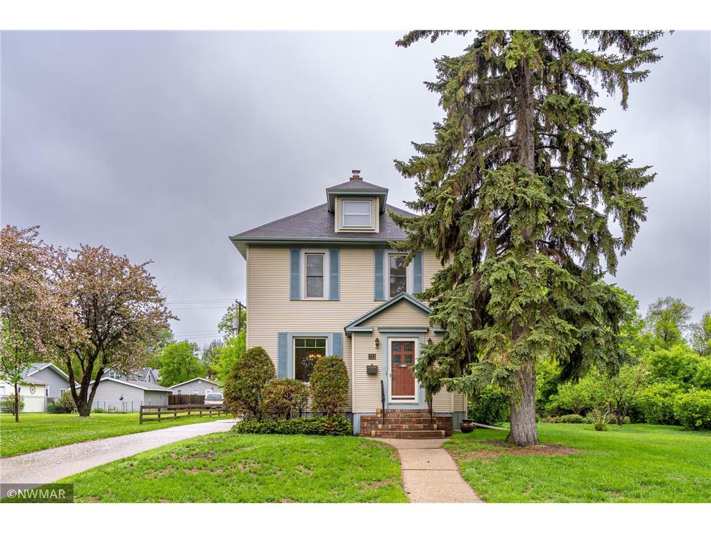 732 Holly Avenue Crookston MN 56716 6204771 image1