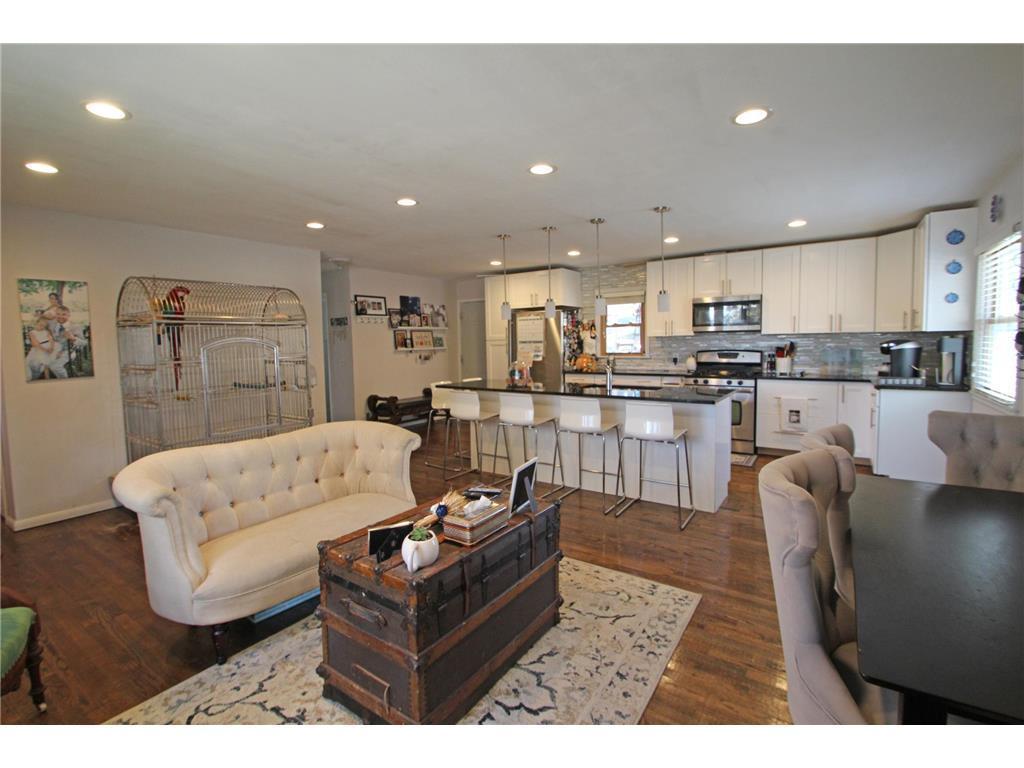 732 Hoyt Avenue E Saint Paul MN 55106 6382850 image1