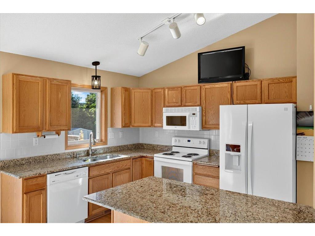 732 Marie Court Delano MN 55328 6800088 image12