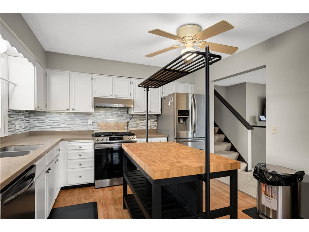 732 Rondo Avenue Saint Paul MN 55104 7053778 image11