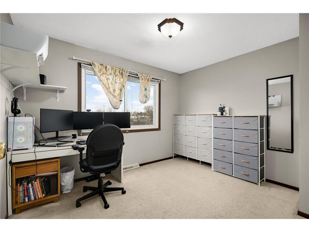 732 Rondo Avenue Saint Paul MN 55104 7053778 image19