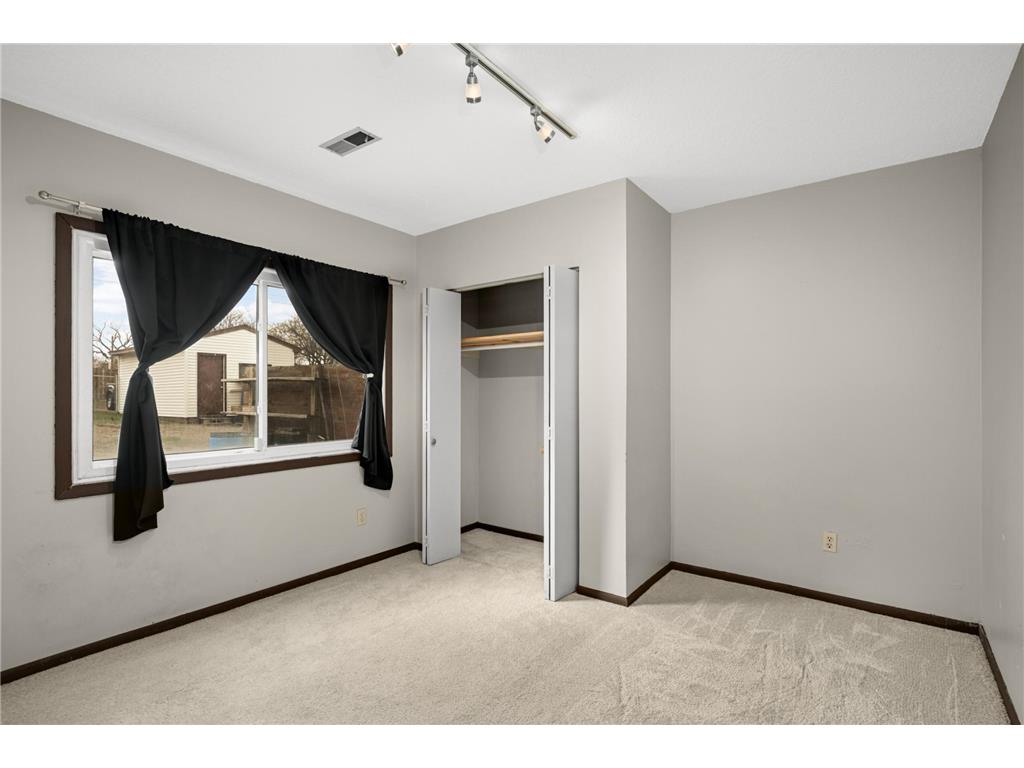 732 Rondo Avenue Saint Paul MN 55104 7053778 image22