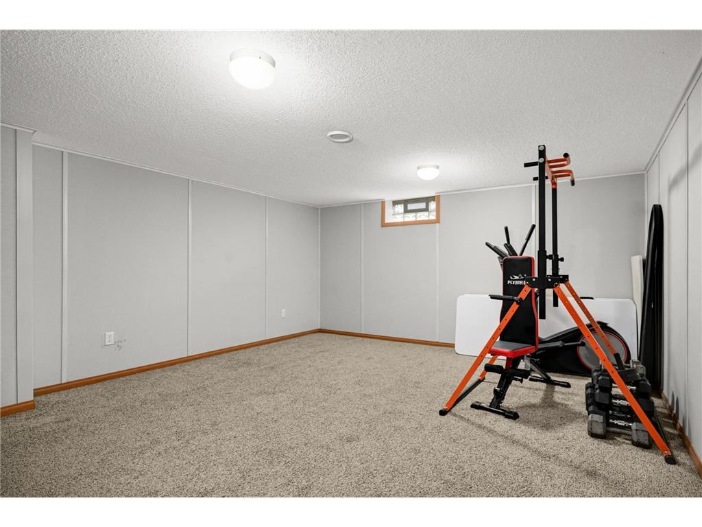 732 Rondo Avenue Saint Paul MN 55104 7053778 image25