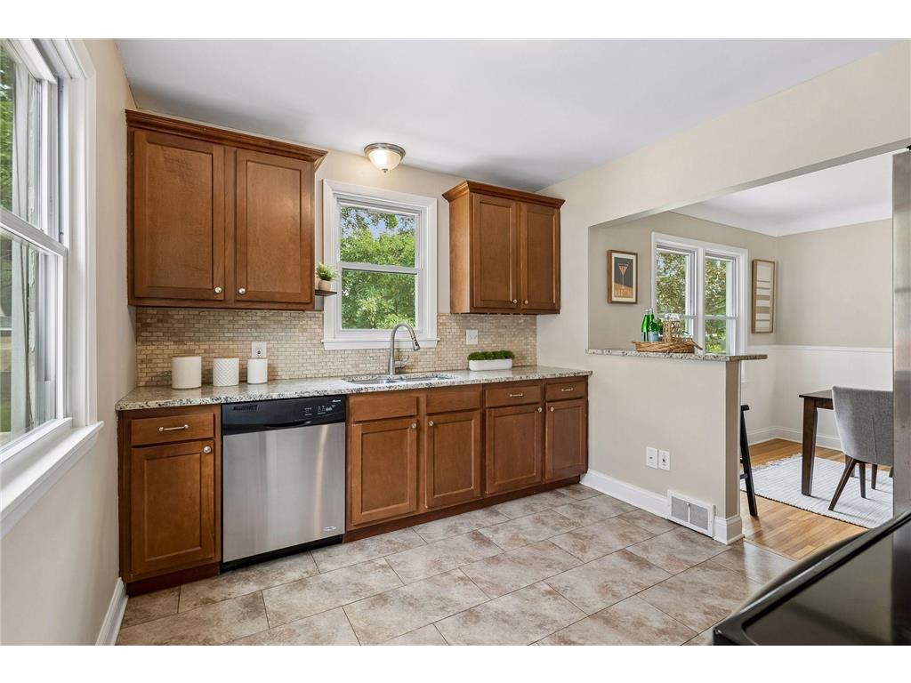 7321 Portland Avenue Richfield MN 55423 7035734 image13