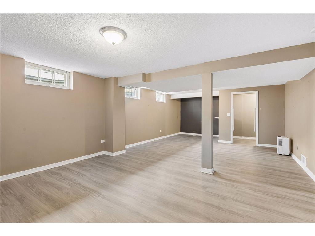 7321 Portland Avenue Richfield MN 55423 7035734 image31
