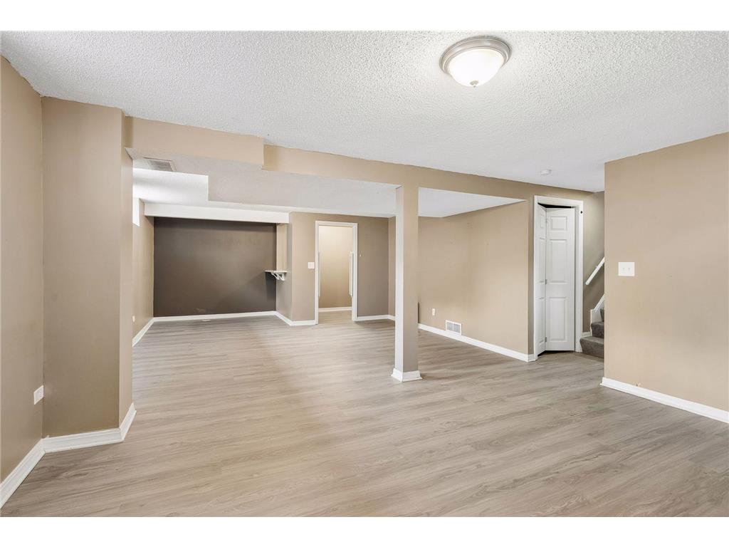 7321 Portland Avenue Richfield MN 55423 7035734 image32