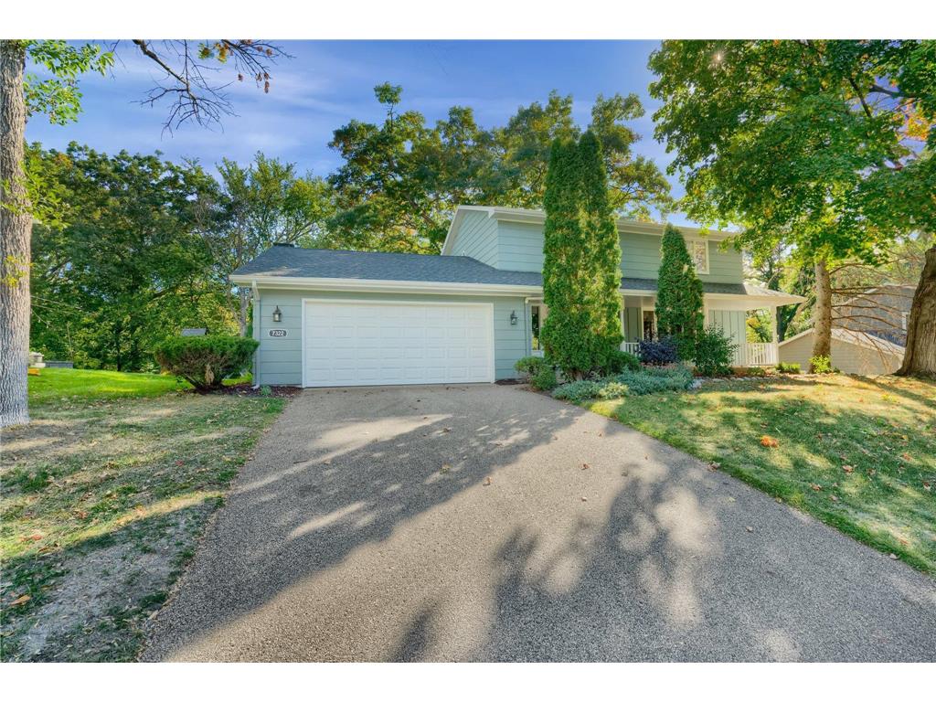 7322 Claredon Drive, Edina, MN 55439 MLS 6267075 Edina Realty