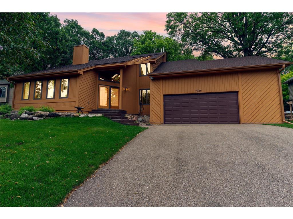 7326 Upper 136th Street W Apple Valley MN 55124 6382104 image1