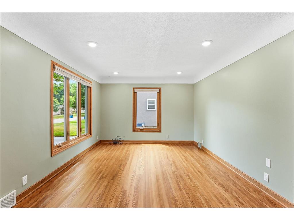 7326 Wentworth Avenue Richfield MN 55423 7089885 image3