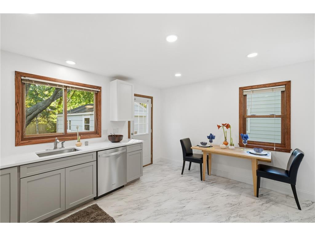 7329 Fremont Avenue S Richfield MN 55423 6808402 image12